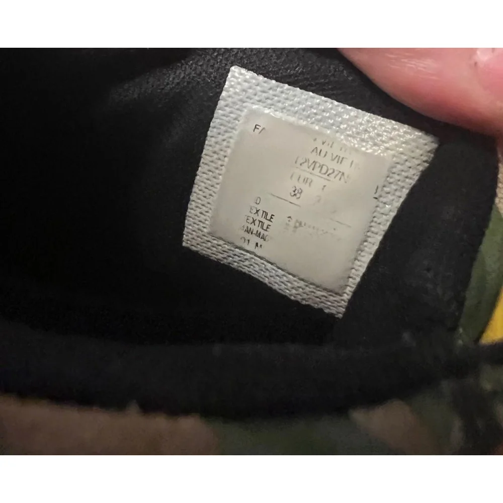 Converse Boys Camo One Star Sneakers - Picture 8 of 9